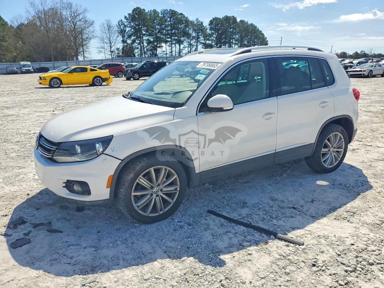 Volkswagen Tiguan 2.0L 4 2013