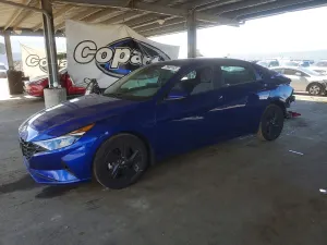 Hyundai Elantra 2.0L 4 2023