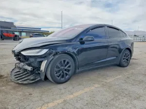 Tesla Model X 2023