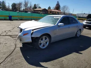 Mercedes-Benz E 5.0L 8 2004