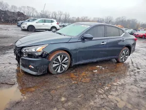 Nissan Altima 2.5L 4 2022