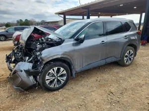 Nissan Rogue 2.5L 4 2021