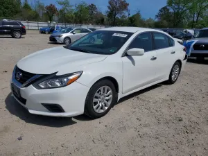 Nissan Altima 2.5L 4 2017