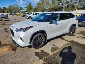 Toyota Highlander 2.4L 4 2025