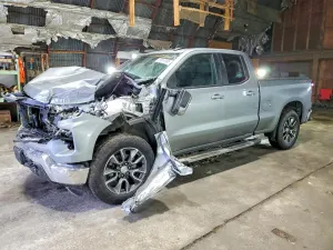 Chevrolet Silverado 1500 5.3L 8 2025