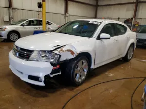Dodge Avenger 2.4L 4 2014