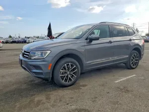 Volkswagen Tiguan 2.0L 4 2021