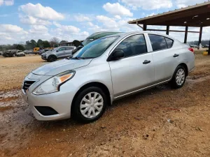 Nissan Versa 1.6L 4 2015