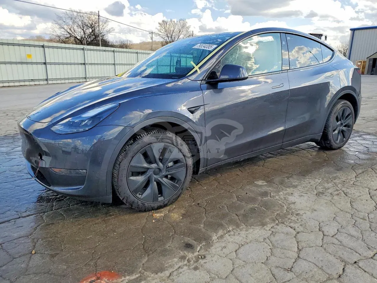 Tesla Model Y 2025