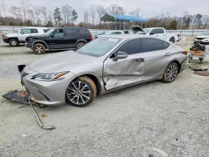 Lexus ES 3.5L 6 2020