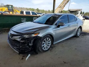 Toyota Camry 2.5L 4 2020