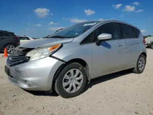 Nissan Versa 1.6L 4 2015
