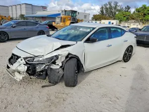 Nissan Maxima 3.5L 6 2022