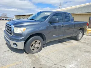 Toyota Tundra 4.6L 8 2012
