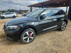 Audi Q5 2.0L 4 2024