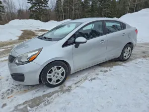 Kia Rio 1.6L 4 2015