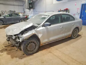 Volkswagen Jetta 2.0L 4 2012