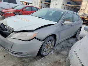 Chrysler 200 2.4L 4 2012