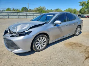 Toyota Camry 2.5L 4 2020