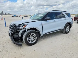 Ford Explorer 2.3L 4 2025