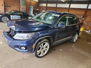 Volkswagen Tiguan 2.0L 4 2013