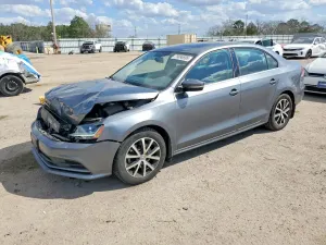 Volkswagen Jetta 1.4L 4 2017