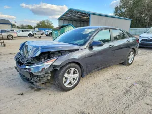 Hyundai Elantra 2.0L 4 2021