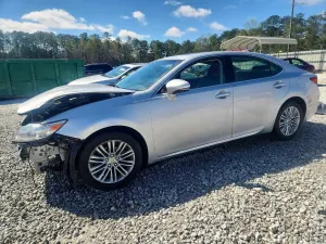 Lexus ES 3.5L 6 2015