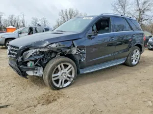 Mercedes-Benz ML 3.5L 6 2015