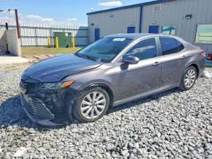 Toyota Camry 2.5L 4 2020