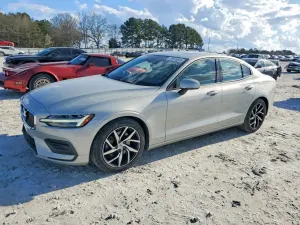Volvo S60 2.0L 4 2020