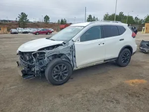 Nissan Rogue 2.5L 4 2020