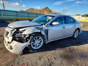 Nissan Maxima 3.5L 6 2012