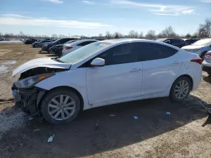 Hyundai Elantra 1.8L 4 2015