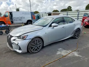 Lexus IS 2.0L 4 2017