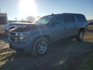 Chevrolet Suburban 5.3L 8 2016