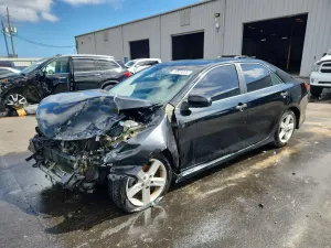 Toyota Camry 2.5L 4 2013