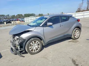 Toyota C-HR 2.0L 4 2019