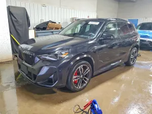 BMW X1 2.0L 4 2025
