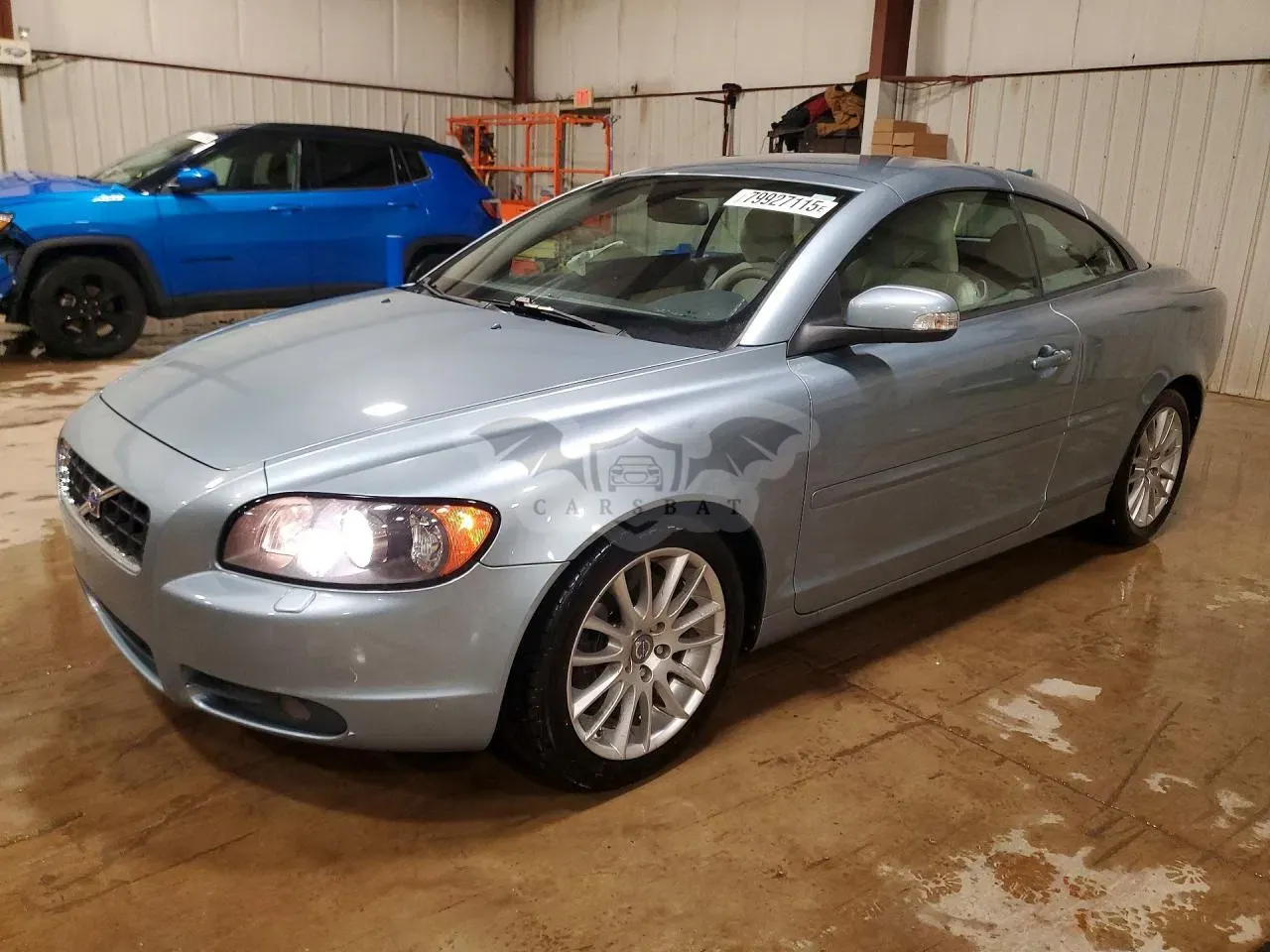 Volvo C70 2.5L 5 2009