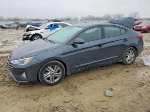 Hyundai Elantra 2.0L 4 2020