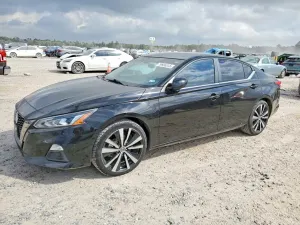 Nissan Altima 2.5L 4 2022