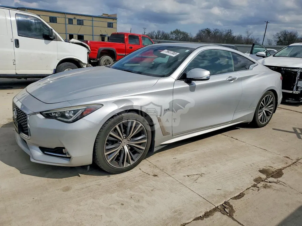 Infiniti Q60 2.0L 4 2017