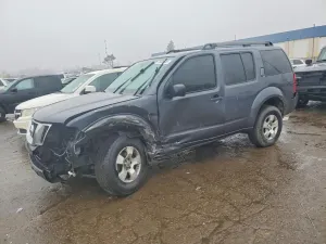 Nissan Pathfinder 4.0L 6 2012