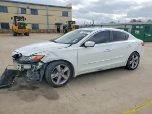 Acura ILX 2.0L 4 2015