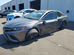 Toyota Camry 2.5L 4 2024