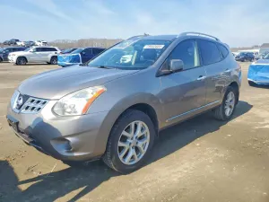 Nissan Rogue 2.5L 4 2011