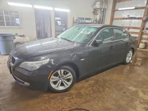 BMW 5 Series 3.0L 6 2010