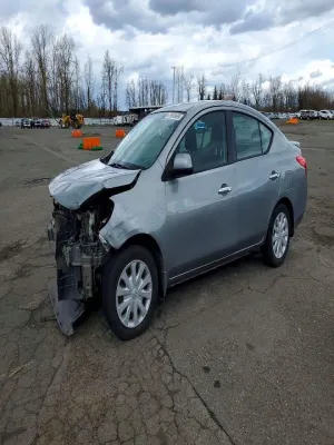 Nissan Versa 1.6L 4 2013