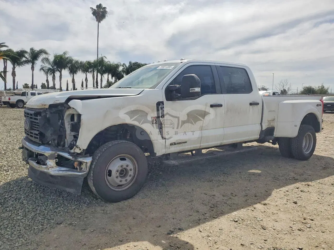 Ford F-350 6.7L 8 2025